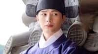 5 Tantangan Kang Cheol: Hidup Manusia di Istana Berhantu