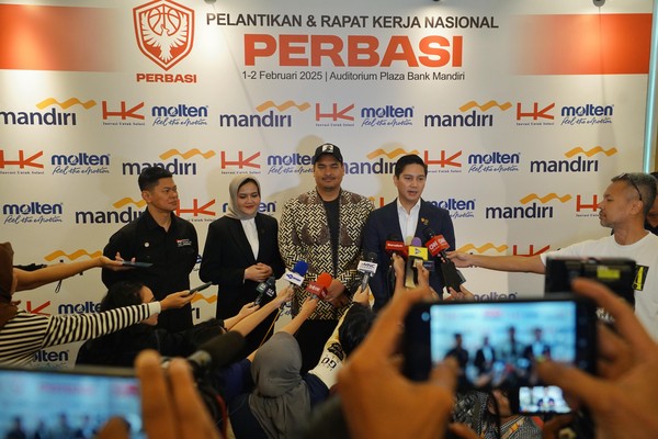 Atlet Basket Muda Indonesia: Pujian Ketum PERBASI Bikin Bangga!