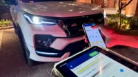 Lampu Motor Dakar Carbon RSi: Canggih, Terkoneksi HP