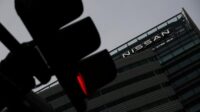 Nissan Anjlok: PHK Besar, Pabrik Ditutup Secara Massal
