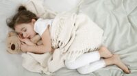 Rahasia Jennifer Coppen: Tidur Nyenyak Bayi Tanpa Air Mata