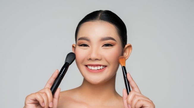 10 Produk Viva <Rp10.000: Skincare & Makeup Murah Berkualitas!