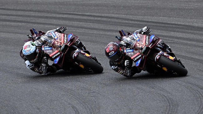 Bagnaia Bingung, Kecepatan Marquez di MotoGP Italia Tak Terkejar