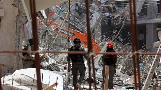 Israel vs Iran: Perang Siber Memanas, Ancaman Rudal Meningkat