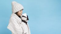 Kabut Jabodetabek: 6 Tips Jaga Kesehatan Anak dari Udara Dingin