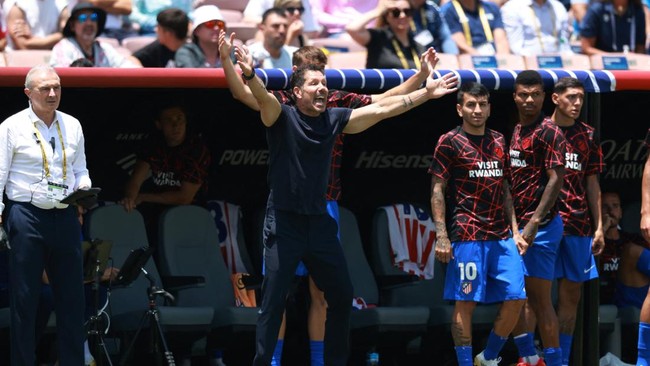 Kegagalan Atletico: Simeone Tuduh Wasit Jadi Biang Keladi