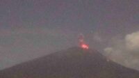 Lava Gunung Ile Lewotolok Meletus: Ancaman 1.200 Meter