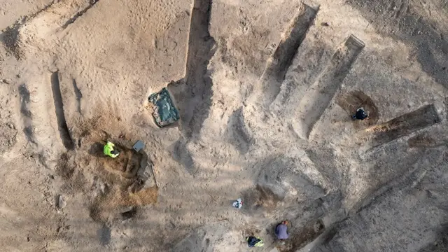 Rahasia Makam Viking Denmark: Jejak Raja Bluetooth Terungkap?
