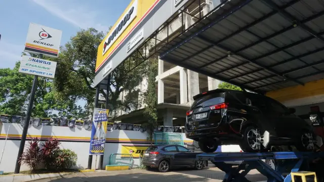 Rahasia Perpanjang Umur Ban Mobil? Perawatan Mudah Ini!