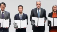Raksasa Truk Dunia Terbentuk: Daimler, Toyota, Fuso, Hino Bersatu