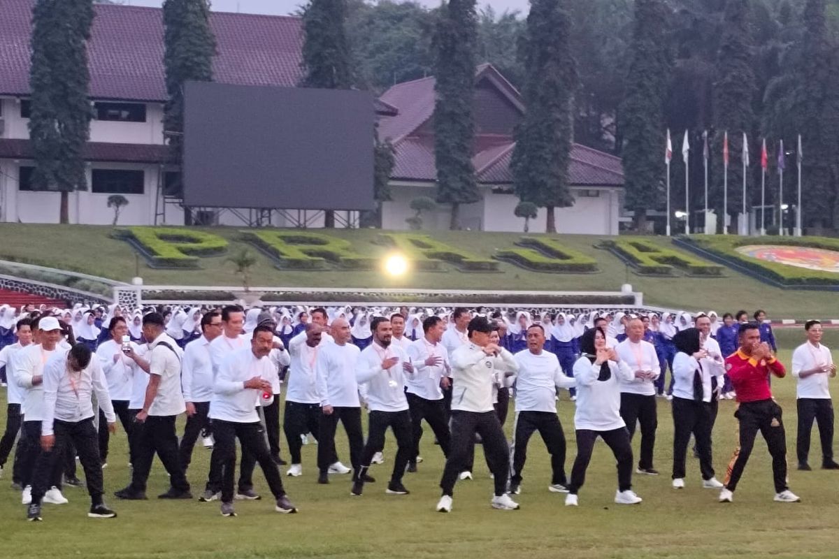 Retreat Kepala Daerah: Senam Pagi, Telat, Gerakan Tak Kompak?