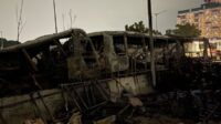 Tragedi Kebakaran Bus Cengkareng: Puluhan Bangkai Hangus, Warga Panik