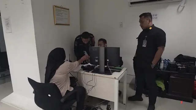 98_WNI_Dicegah_ke_Negara_Konflik_Aksi_Gagah_Bareskrim-Imigrasi 98 WNI Dicegah ke Negara Konflik: Aksi Gagah Bareskrim-Imigrasi
