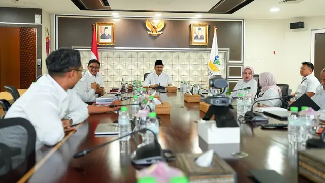 Bansos Tepat Sasaran? Kemensos-PPATK Pastikan Transparansi Dana!