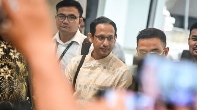 Nadiem Makarim Diperiksa Kejagung: Penundaan, Hotman Paris Buka Suara