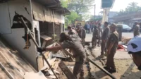 Satpol PP Depok Ratusan Bangunan Liar Dirobohkan, Cipayung Bersih